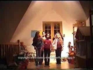 les filles qui dansent sur les L5