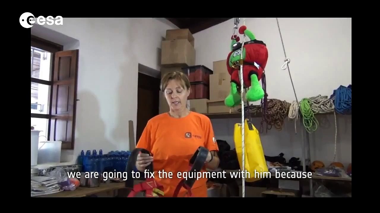 A special guest joins CAVES 2013