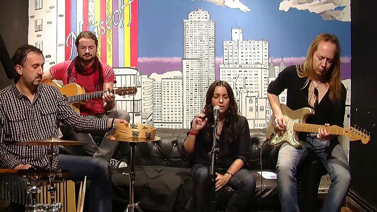 Ester Casanova - Ingravidez