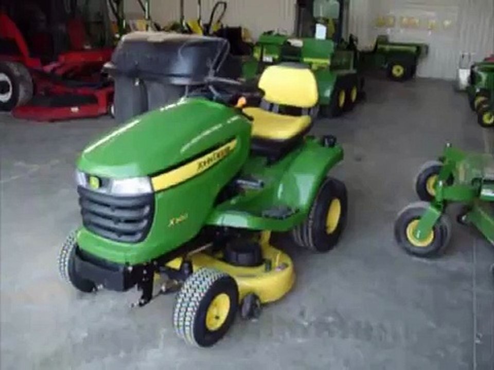 How To Drive A John Deere X300 Lawn Tractor