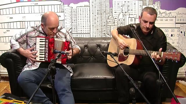 Doctor Divago - Barney Ross