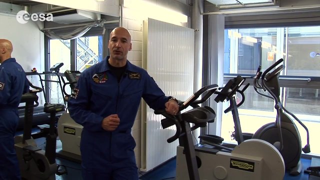 Mission X vs. real astronaut exercises