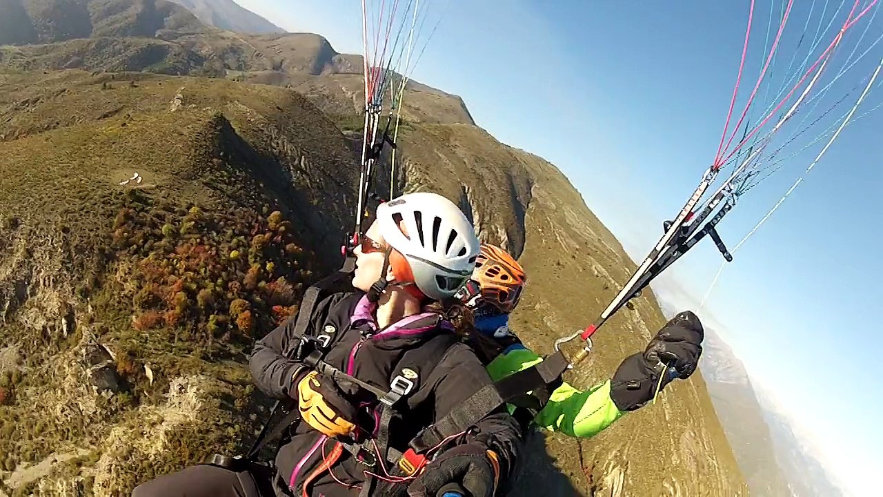 upload test parapente with custom thumbnail foncée?