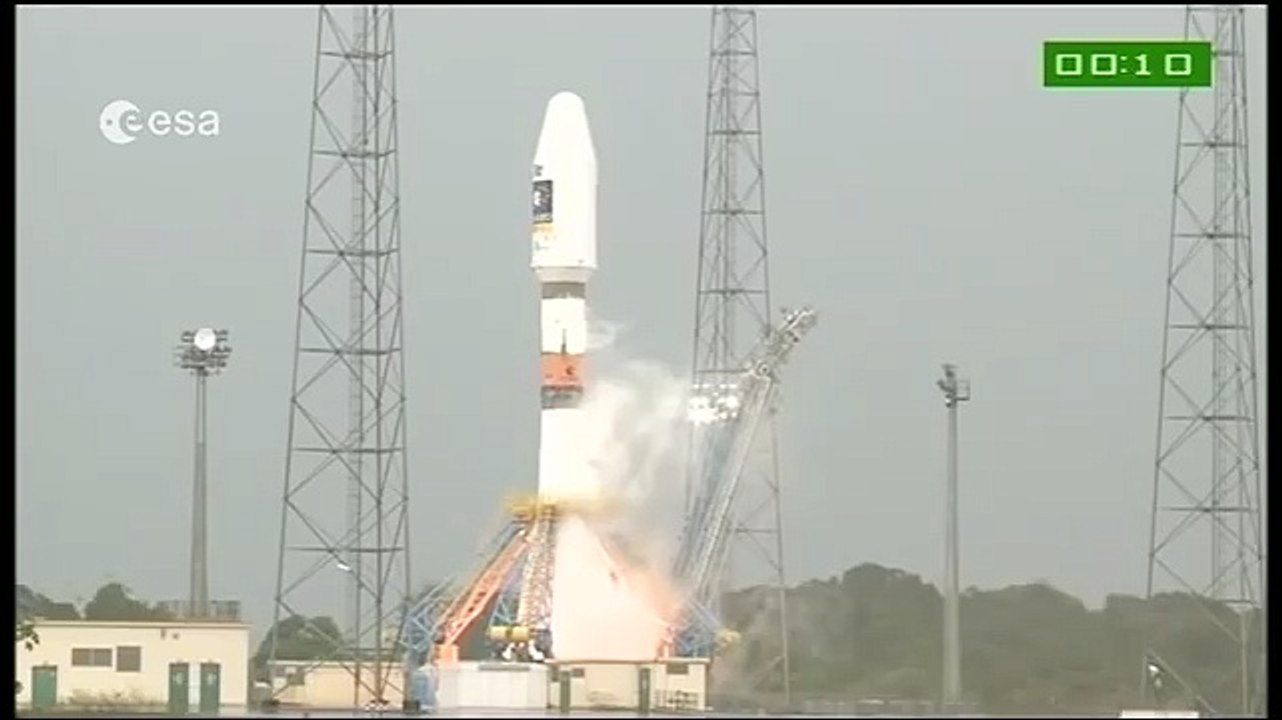 Liftoff of Soyuz flight VS01