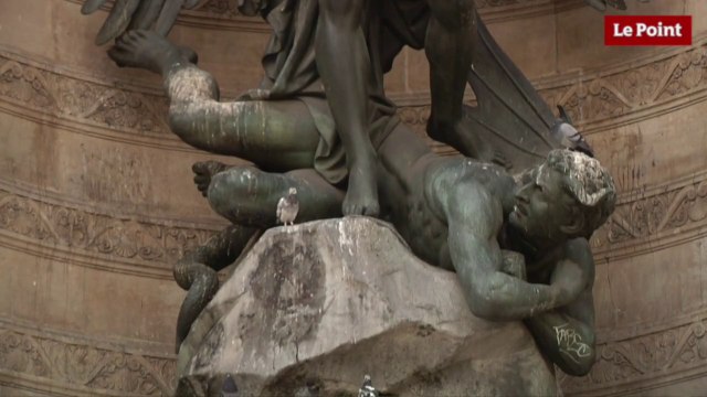 Paris sale : Saint-Michel