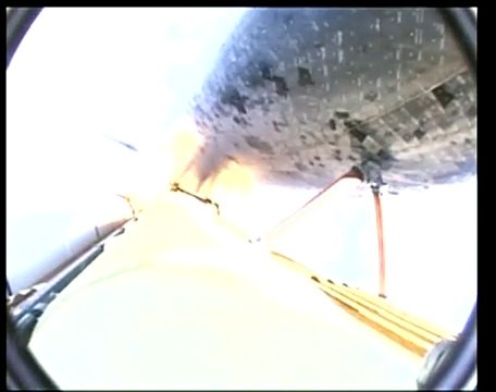 Endeavour roars up to sky with Roberto Vittori and AMS-02