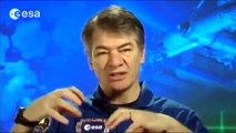 Back on Earth, Paolo Nespoli talks to the media from Houston