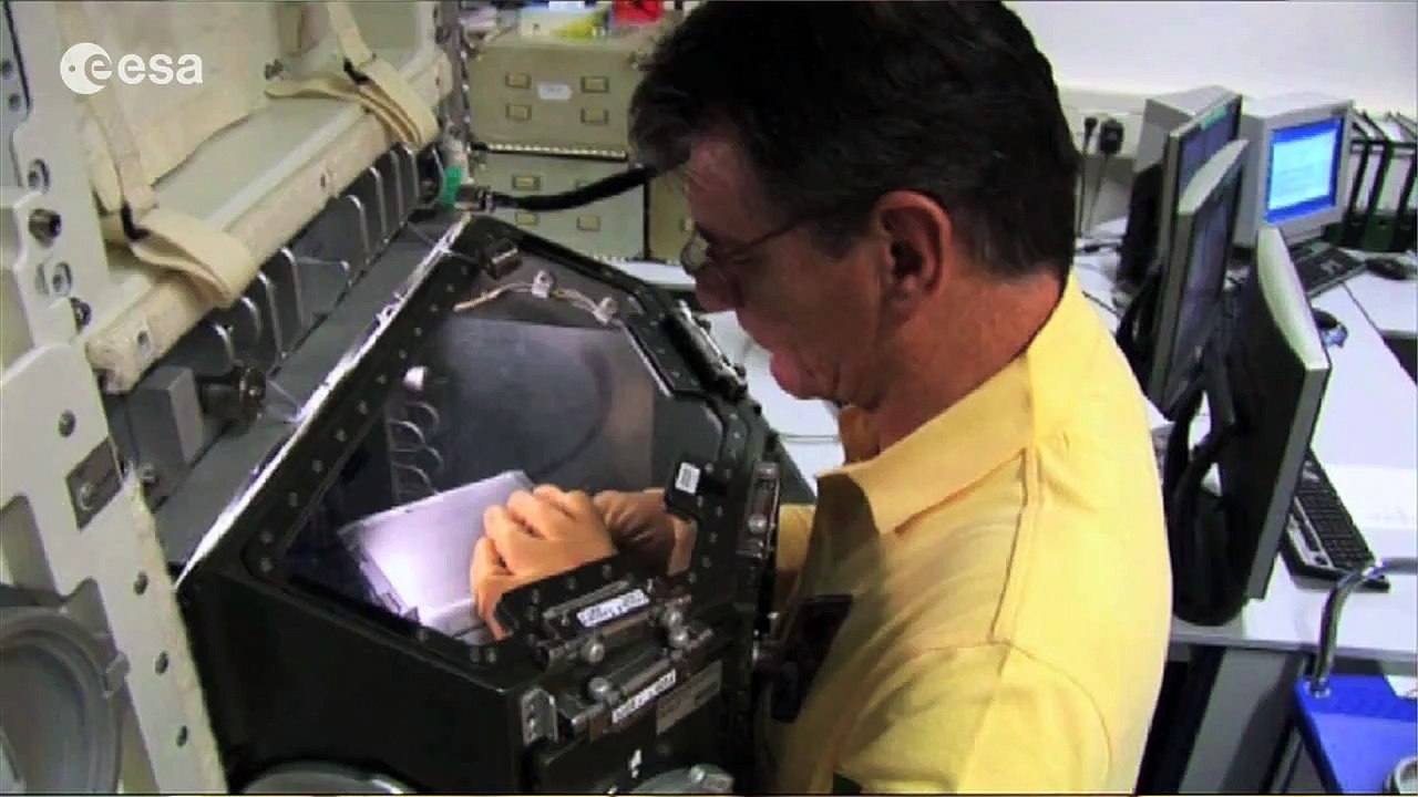 Ask Astronaut Paolo!