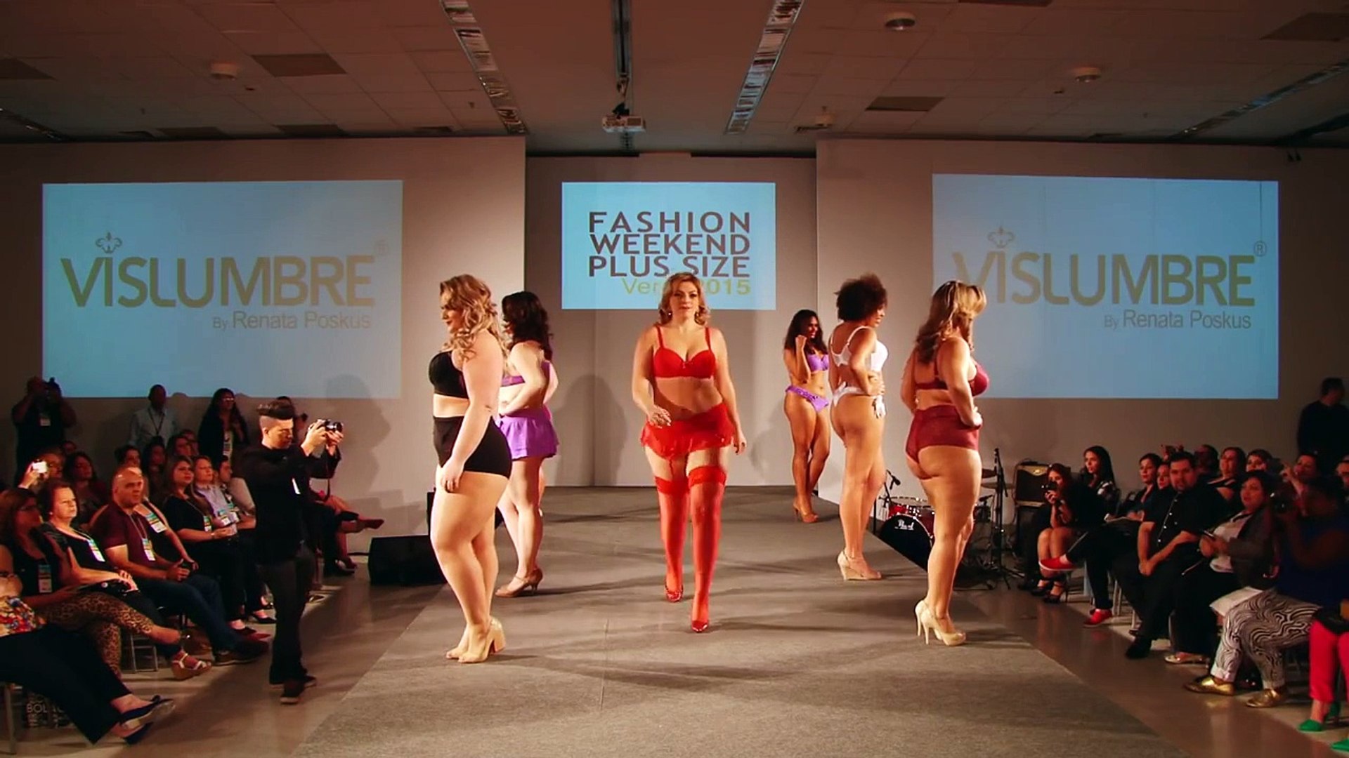 VISLUMBRE - Desfile para 10ª Edição do Fashion Weekend Plus Size Verão 2015  @FWPS - video Dailymotion