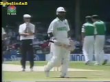 Cricket Bat breaks in half from a slower ball