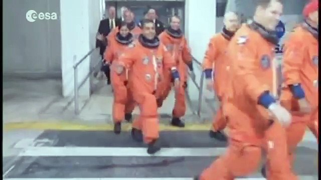 Lift-off of Space Shuttle Discovery to the ISS