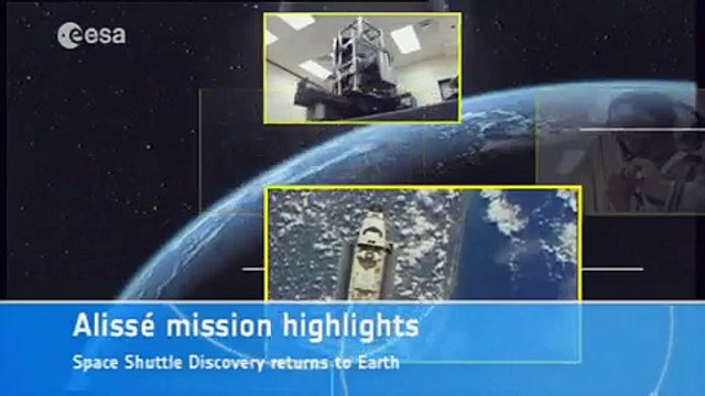 Space Shuttle Discovery returns to Earth