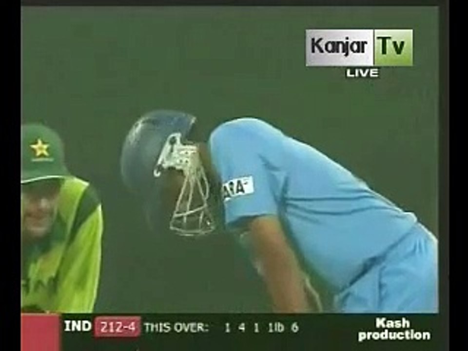 Best Catch Ever In Pakistan Cricket History against India