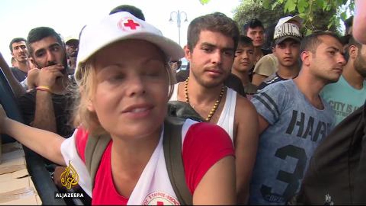 Greece ferries Syrians to Athens as rescue continues