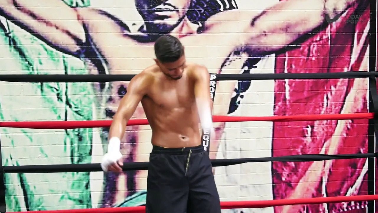 Santa Cruz vs. Mares: Fight to be king of L.A.