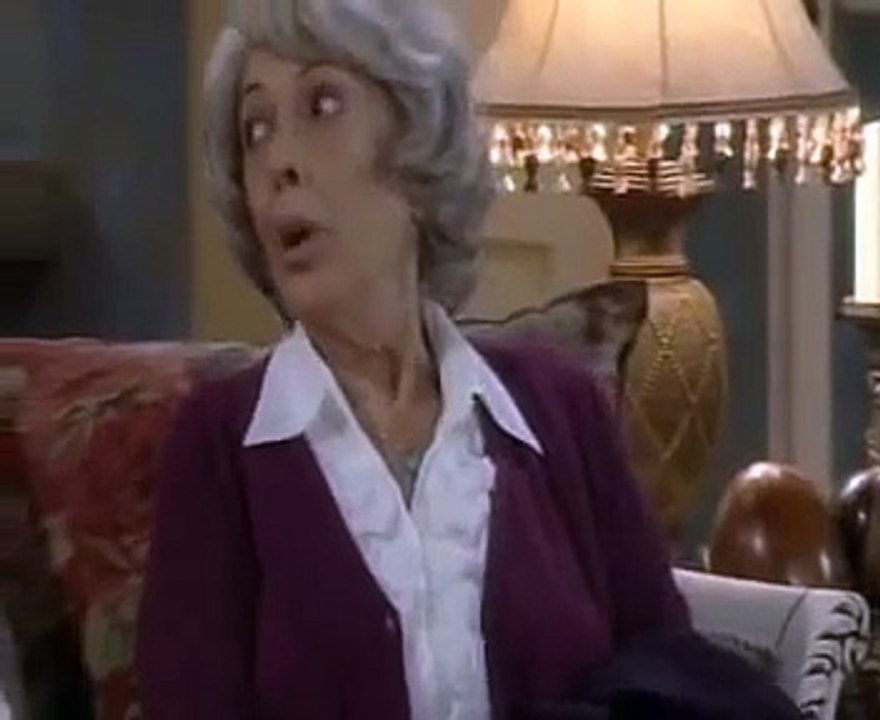 The Golden Girls - Greek Version - Sophia move in