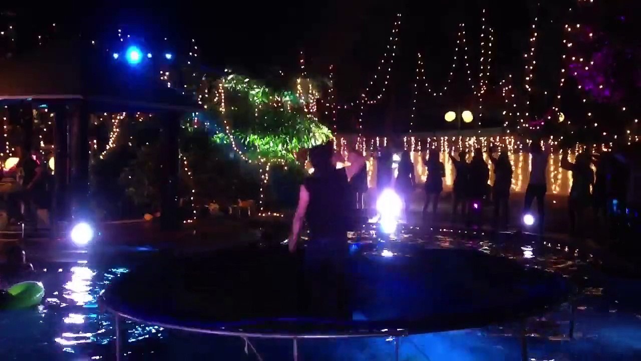 Behind the scenes - Suvreen Guggal