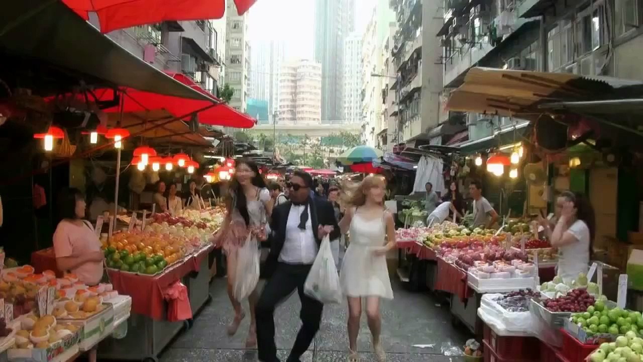 江南Style (詹瑞文+余慕蓮+八両金+喬寶寶) 噴奶Style