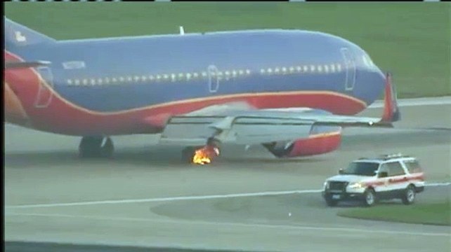 Southwest Airlines Flight 519 Landing Gear Caught on Fire