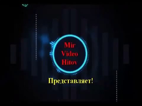 Прикольно малыш разговаривает с кошкой. Не надо оооооо!