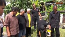 Demo di rumah Ambiga: Penganjur lelong petak penjaja