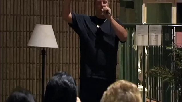 Scott Michael sings 'An American Trilogy' at Elvis Day (vide copy