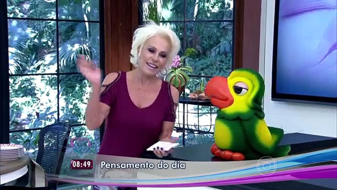 Mais Você - Ana Maria Braga mostra uma estátua, símbolo de Fronteira _ globo.tv