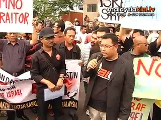 Download Video: NGO berdemo di Pelabuhan Klang bantah kapal Israel