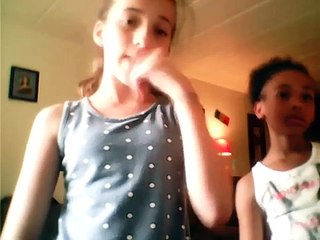 Dancing to shake it off