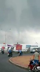 Hiện tượng vòi rồng xảy ra ở Rạch Giá