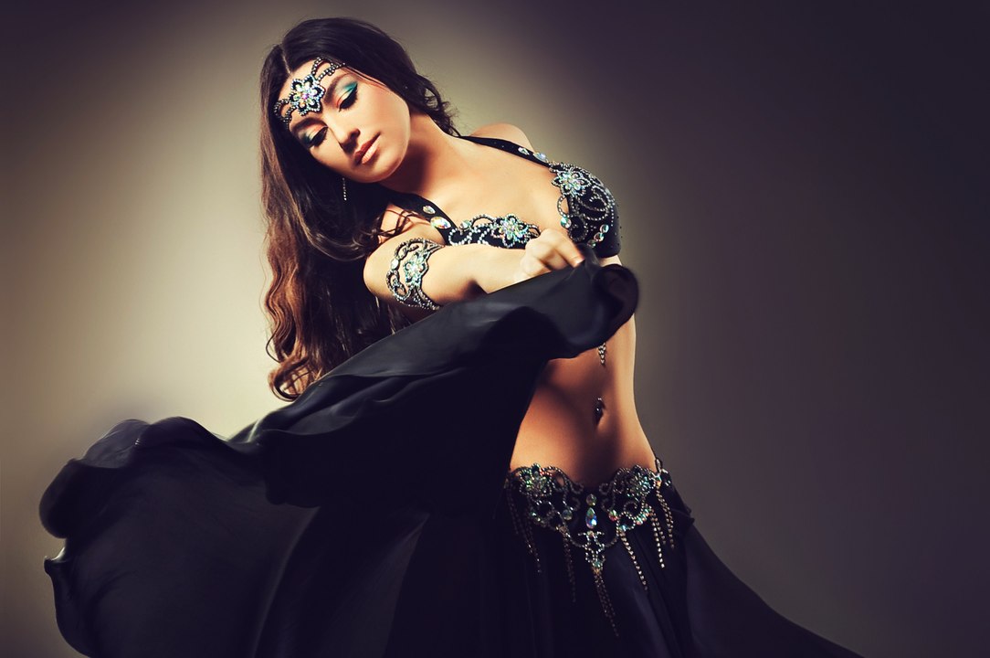 Goddess from Egyptian, Lebanese and Turkish Oriental Dance with Aradia Bellydance Full HD