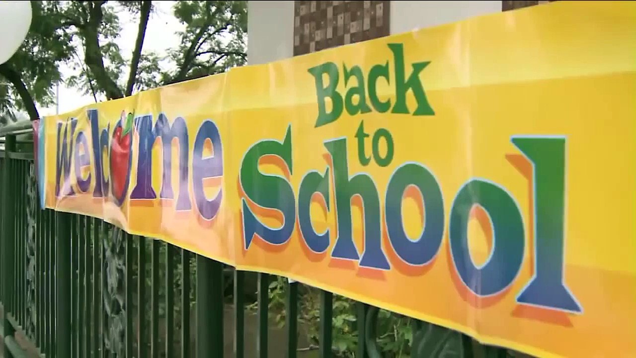 TV reporter makes kid cry when she asks him about first day of school