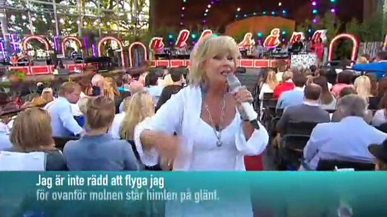 Ann-Louise Hanson - Satellit (Allsång på skansen 2012)