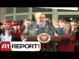 Tiranë, Berisha - gjimnazistëve: Flisni sa më shumë në facebook