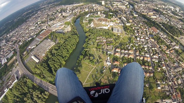 Survol du site du Cabaret vert à Charleville-Mézières, le 19/08/15 au soir