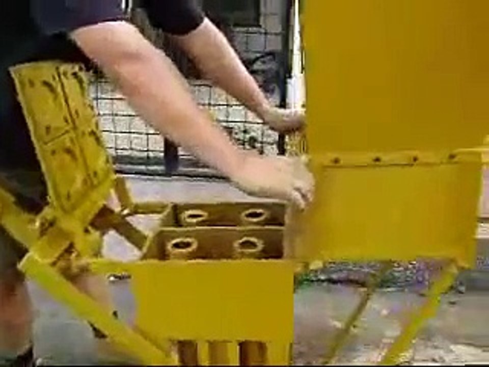 Maquina para Fabricar Ladrillo Ecologico WWW.GRACOMAQ.NET