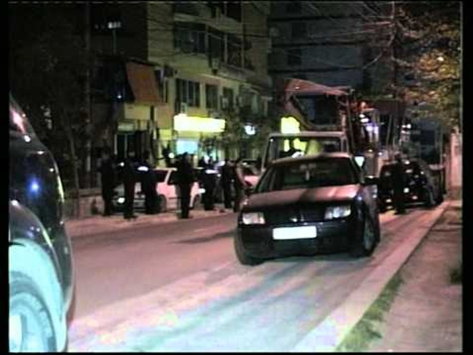 Hiqen flamujt e lsi 05.04.11.mpg