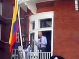 Julian Assange addressing the public outside Ecuadorian embassy (embajada del Ecuador)