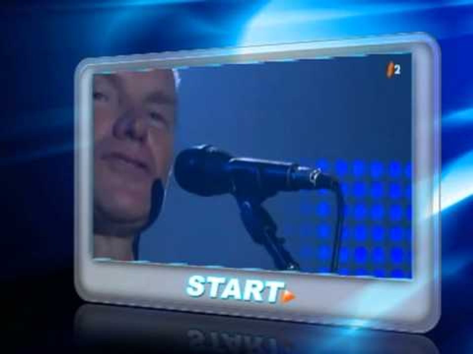 SHOW BIZZ