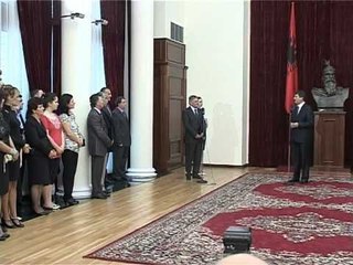 Topi dekoron kompozitorët.mpg