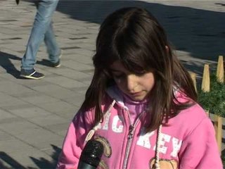 Festat dhe dhuratat per femijet 0301.12.mpg