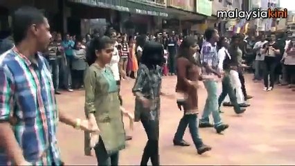Flash mob: Brickfields "Kolaveried"