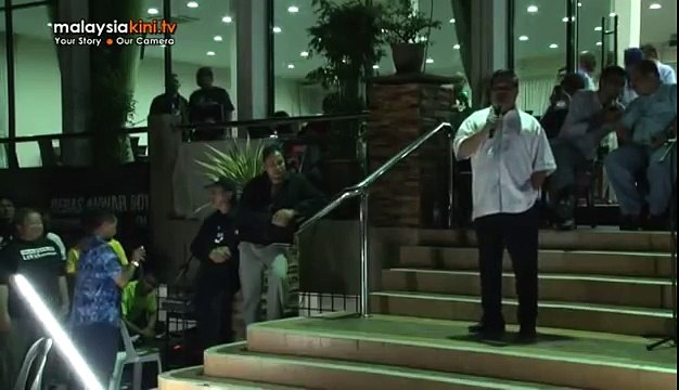 Mat Sabu at Anwar's ceramah