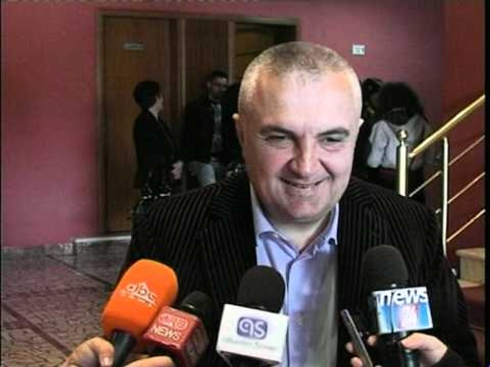 Meta ne Durres: Formule e re per kodin.mpg