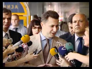 Protestat-Gruevski thirrje për maturi