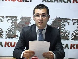 Aleanca "Kuq e Zi" protesta.mpg