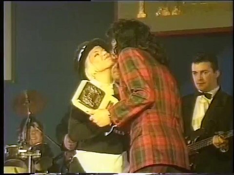 Dara Bubamara - Ja necu da ga vidim + Bilo je prolece - LIVE - Zlatni melos 1997