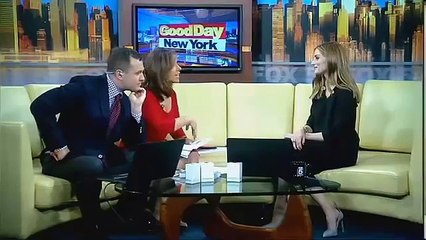 Olivia Palermo: Get Bigger Ballet Flats, Switch Foundation, Red Nails