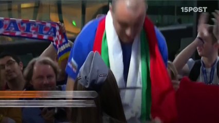 Asombrosa competencia de aviones de papel de Red Bull