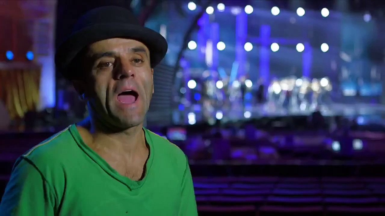 America's Got Talent 2015 S10E17 Live Shows - Uzeyer Novruzov Classic Acrobat Stage Performer